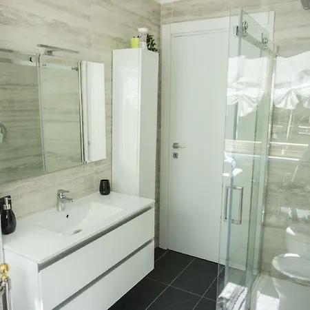 Appartamento Oasi Felice Como Exterior photo